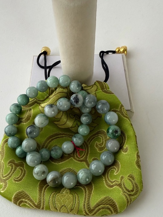 Authentic 2 Pieces Icy Floating Green Jade Beaded Bracelets - Picture 11 of 12